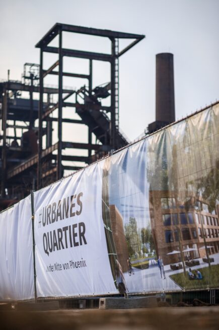 04_PHOENIXWERK_Bauzaun_Plakate