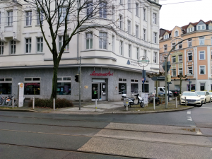 Den eigenen Bestand schützen: das Concordia-Haus von Spar- und Bau am Borsigplatz.