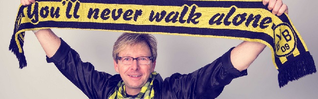 Matthias Kartner mit BVB Schal