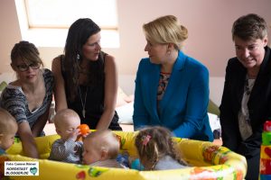 Bundesfamilienministerin Franziska Giffey zu Besuch im Mütterzentrum in Dortmund Dorstfeld. Bundesfamilienministerin Franziska Giffey zu Besuch im Mütterzentrum in Dortmund Dorstfeld.