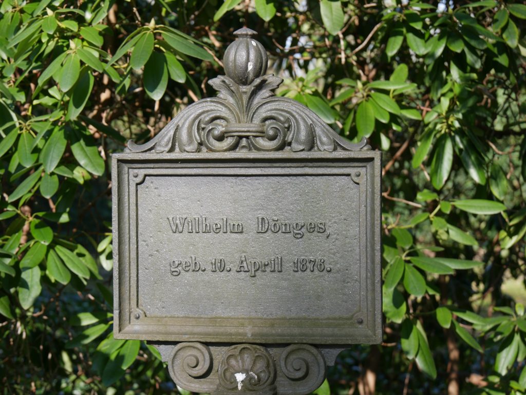 Grabstätte des Hauers Wilhelm Dönges. Foto Klaus Winter