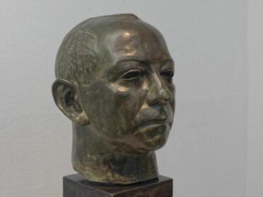 Büste des Kunsthistorikers Carl Einstein, Elkans Schwager, 1911