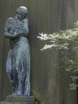 Persephone, Benno Elkan, 1908