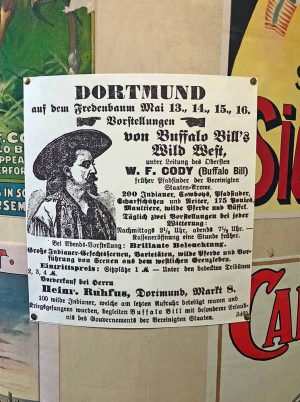 Historisches Plakat der Buffalo Bill-Show im Fredenbaumpark 1891. Foto: Joachim vom Brocke