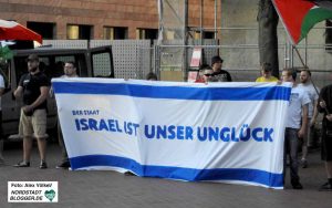 Die Dortmunder Neonazis haben vielfach Aktionen gegen Israel und Solidaritätsveranstaltungen für Holocaust-LeugnerInnen gemacht.