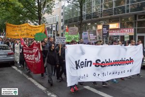 Die „Kein Schlussstrich“-Demo führte von der Dortmunder City in die Nordstadt. Foto: Leopold Achilles