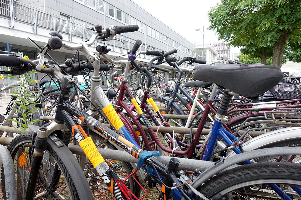 herrenlose fahrräder