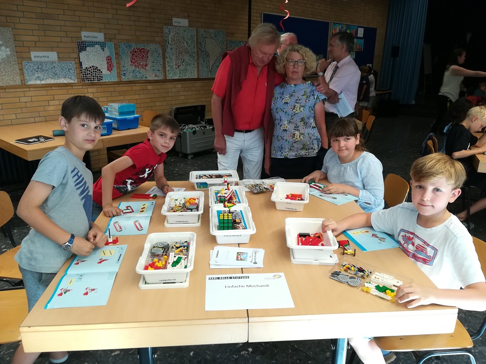 2018.07.03 Dortmund Wir bewegen Zukunft – IT an Dortmunder Grundschulen/ Die Stadt der Zukunft“