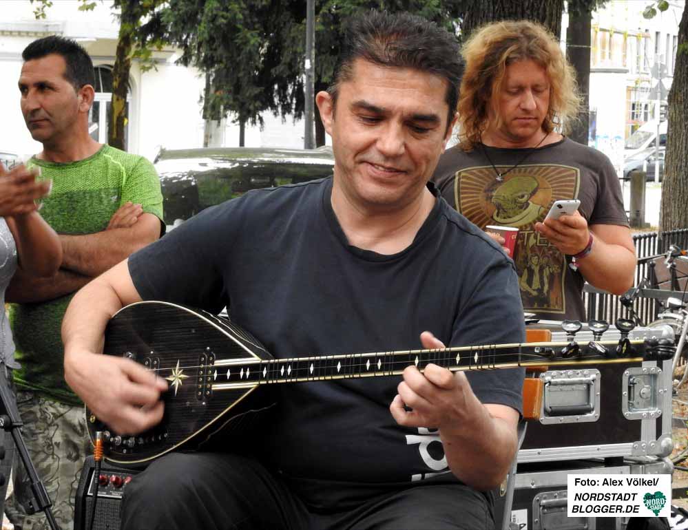 Das Trio Oriental Con Fusion spielte bekannte Lieder aus der orientalischen Musik in neuem Gewand.