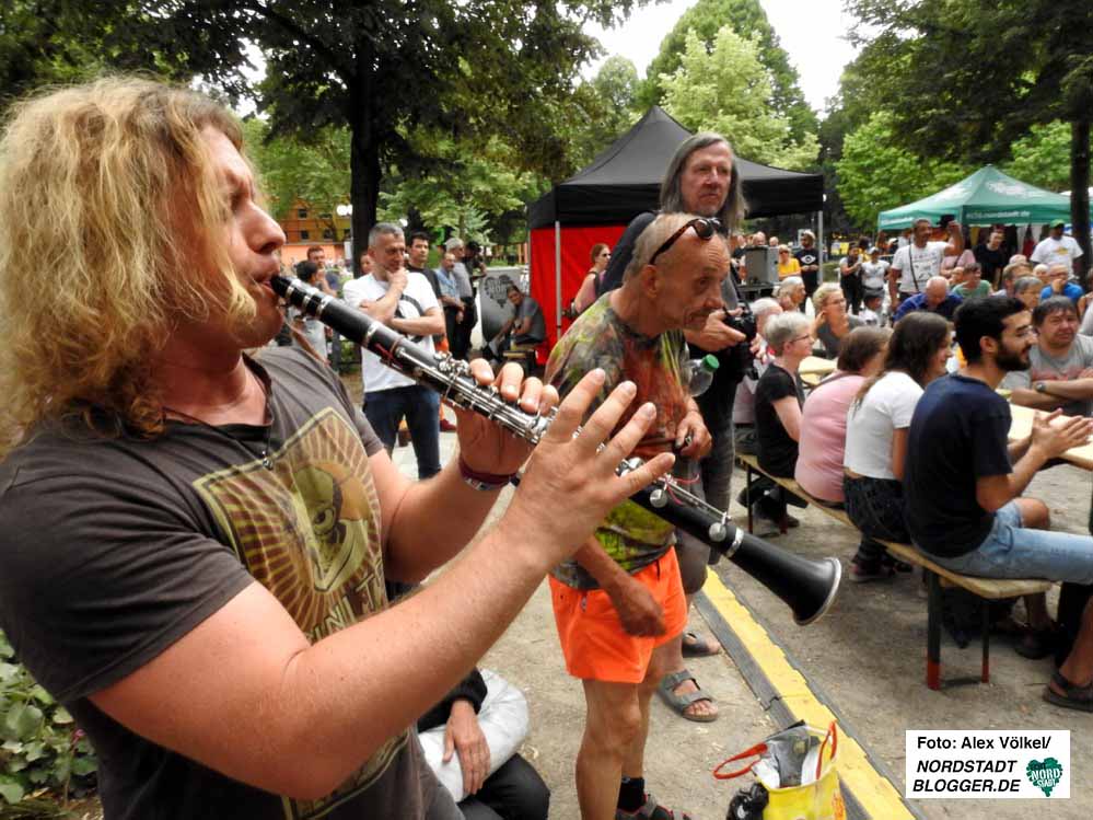 Ausgelassene Stimmung herrschte beim „Global Pop Day“ auf dem Nordmarkt. Fotos: Alex Völkel