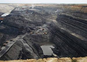 Ein eindrucksvolles Foto der größten Tagebaumine El Cerrejón in Kolumbien.