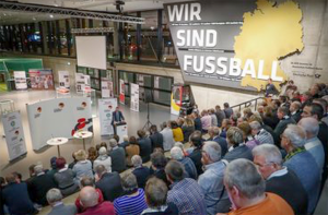 Eröffnung der Ausstellung: bald geht es nach Frankfurt