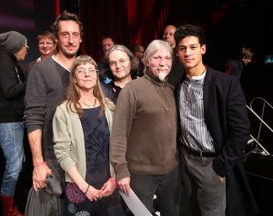 Schauspieler Hans Löw, Dortmunder Kinobetreiberin Susanne Solbach (sweetSixteen), Thomas Schöneborn vom Scala Leverkusen, Peter Fotheringham (sweetSixteen) und Schauspieler Emilio Sakraya. Foto: Claudia Ast