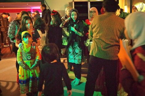 Do-Bo-Villa Aloha 21122018 Foto Borsig11 Modenschau interkulturelle Kollektion Simin Khairandish (1)