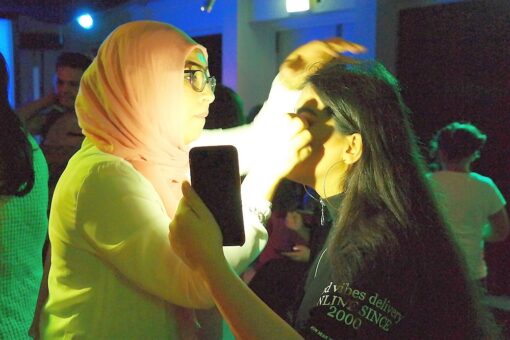 Do-Bo-Villa Aloha 21122018 Foto Borsig11 Modenschau interkulturelle Kollektion Simin Khairandish (3)