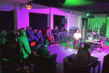 Do-Bo-Villa Aloha 21122018 Foto Borsig11 Tobias Bülow Percussion Flöte - Tarik Thabit Kanun (2)