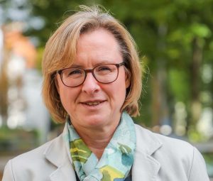 Birgit Steinhauer bietet Unterstützung in der Trauerbegleitung. Foto: Stephan Schuetze