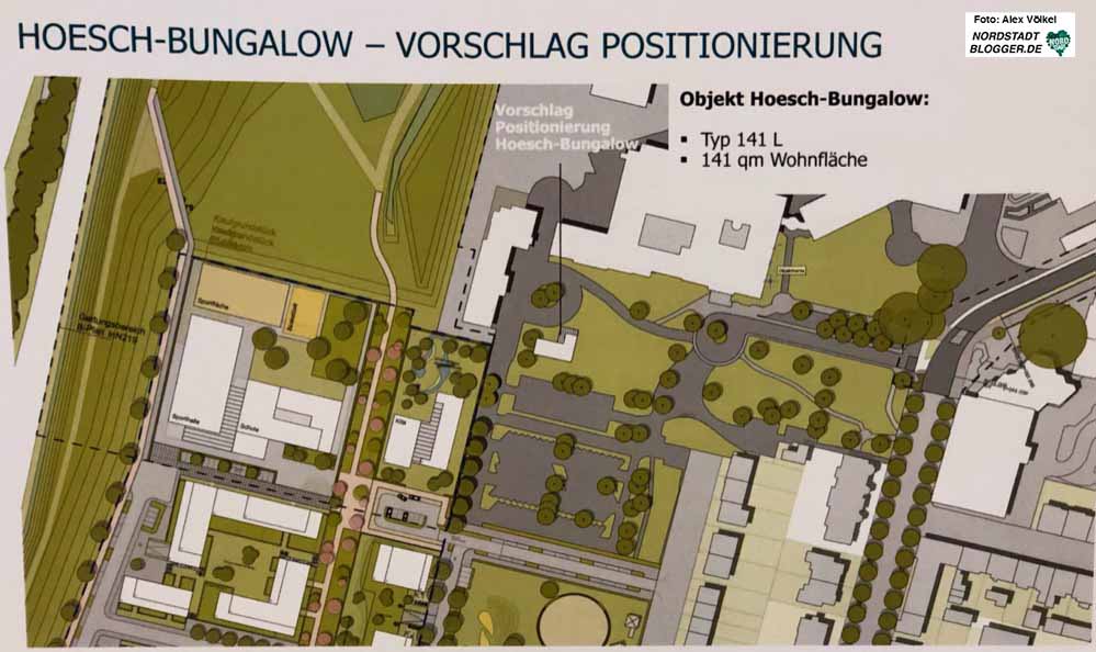 Gegenüber des Hoeschmuseums soll der Stahlbungalow aufgestellt werden.