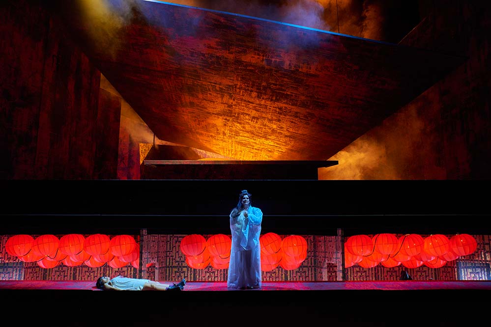 Stéphanie Müther als Turandot. Foto: Theater Dortmund