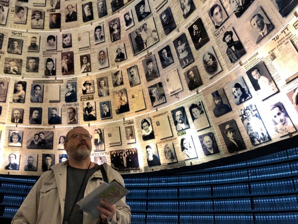 Blick in die Kuppel der Gedenkstätte