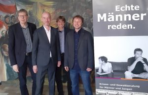 (v.l.:) Andreas Thiemann, Markus Brauckmann, Alwin Buddenkotte und Fabian Anft, der sich in der Ausbildung zum Konflikt- und Gewaltberater befindet.