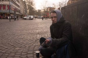 Reporter Paul Klinzing hat sich für uns 24 Stunden als Obdachloser ausgegeben