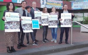 Die InitiatorInnen der Ausbildungsmesse. Levent Arslan, DKH-Direktor, Aysun Tekin USV e.V. , Stadtdirektor Jörg Stüdemann, Kristina Sandmeier Personalamt Stadt Dortmund v. l. u.a. Foto: A. Steger