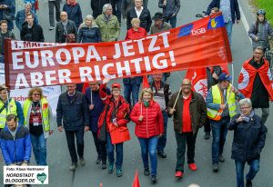 Die Demonstration zum Tag der Arbeit des DGB 2019 führt vom Platz der Alten Synagoge zum Westfalenpark