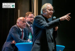 AFD Bürgerdialog im Dietrich-Keuning-Haus und Gegenveranstaltung