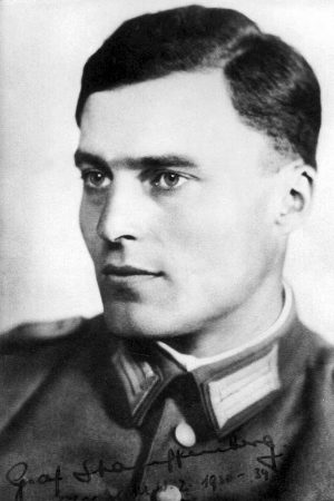 Claus Schenk Graf von Stauffenberg (1907-1944).