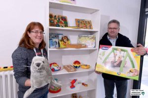 Am Schwanenwall befindet sich das Ladenlokal, in dem Dortmund-Pass-Inhaber*innen kostenlos Spielzeug bekommen können.