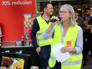 Silke Zimmer ist Fachbereichsleiterin der Dienstleistungsgewerkschaft ver.di für den Handel in NRW.