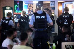 In Dortmund fand ein sogenannter Schwerpunkteinsatz gegen Clan-Kriminalität statt. Fotos: Alex Völkel
