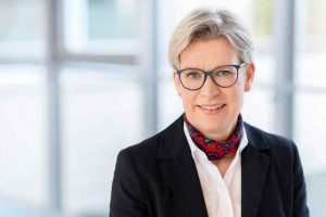 Dr. Regine Schmalhorst ist Geschäftsführerin des Jobcenters in Dortmund. Foto: Frauke Schumann