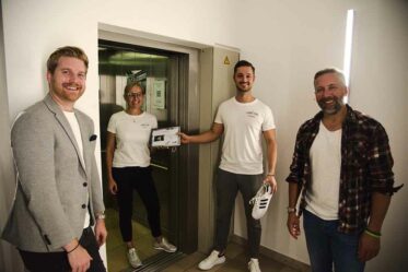 perpetuo-Dortmund_aufzug-des-grauens