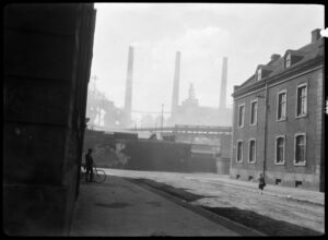 In der Siedlung, Foto Erich Grisar (Stadtarchiv, Bestand 502-37)