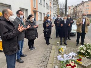 Ahmad Aweimer, Sprecher des Rates der Dortmunder Muslime und Imam, sprach ein Totengebet für alle NSU-Opfer