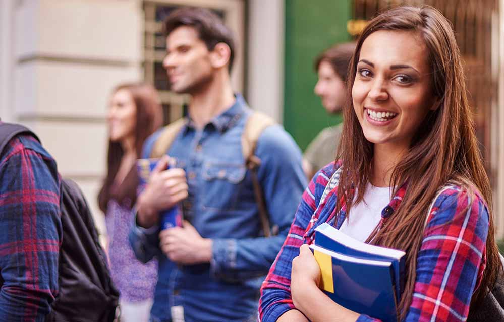 Ausbildung - Bildung. Foto: gpointstudio/123RF