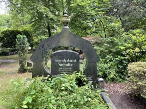Familiengruft Heinrich August Schulte auf dem Ostfriedhof, Feld 22, heute