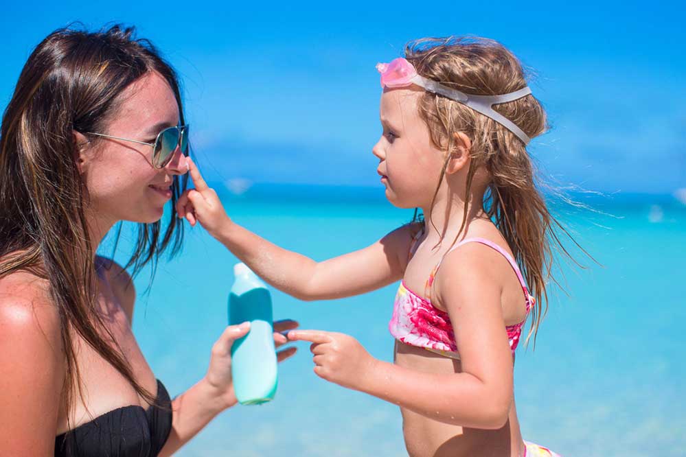 Sonnenschutz für Kinder - Gesund durch den Sommer - Es sind zwei