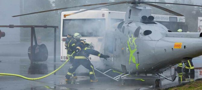 Der gravierende Ernstfall auf dem Flughafen in Dortmund war simuliert. Fotos: Airport