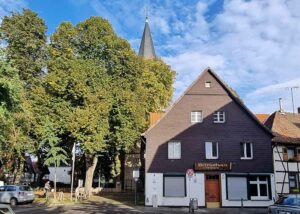 Das Heimathaus am Widum - Blick auf den westlichen Giebel.