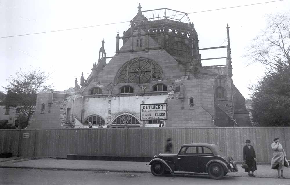 Abbruch der alten Synagoge 1938 - die Nazis erzwangen den Abriss des Gotteshauses.