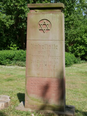 Gedenkstein zur Zwangsumbettung aus Lüdinghausen