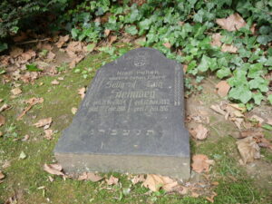Der letzte Orginal-Grabstein des jüdischen Friedhofs in Wickede