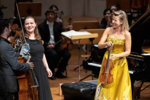 Pablo Ferrández (Violoncello), Lauma Skride (Klavier), Anne-Sophie Mutter (Violine)