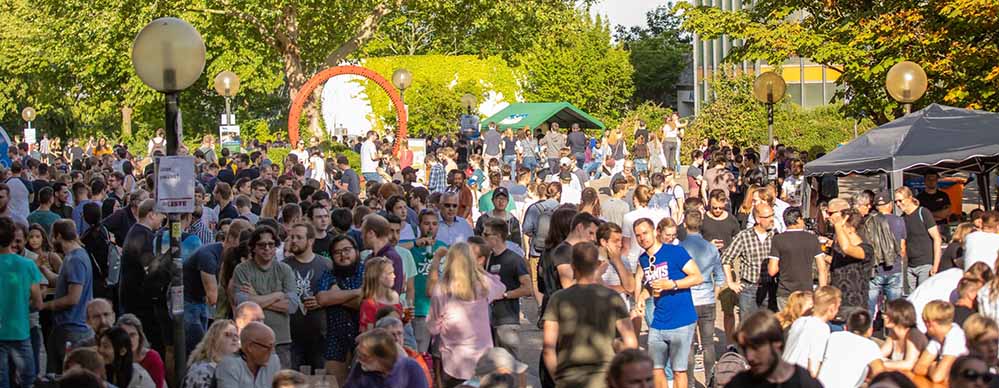 Beim Sommerfest der TU Dortmund gibt es – wie auch 2019 – ein buntes Programm für Groß und Klein. 
