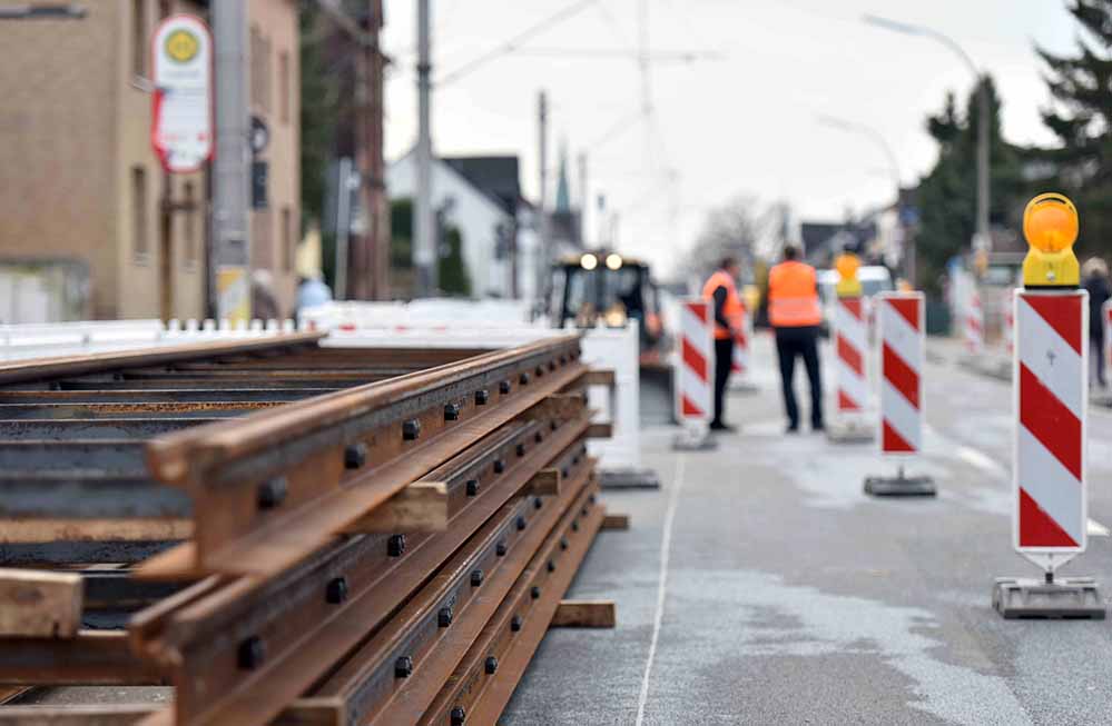 Für die gesamte Bauphase vom 5. bis zum 25. September richtet DSW21 einen U42-Schienenersatzverkehr mit Bussen zwischen Grevel und „Schulte Rödding“ im 10- bzw. 15-Minuten-Takt ein.