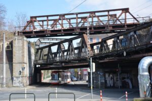  Das Brückenensemble an der Gronaustraße/Oestermärsch wird Teil der Führung zu den historischen Dortmunder Brücken sein.