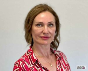 Irina Pilavski ist Arbeitsvermittlerin und Beraterin für ukrainische Geflüchtete